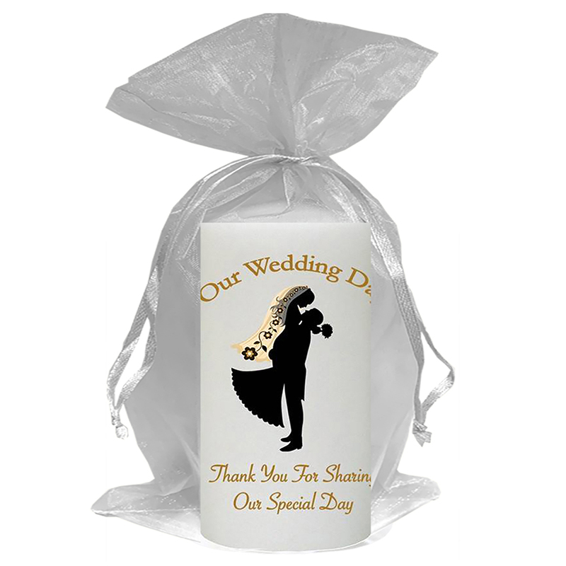 Customised Thank you Wedding Favour - In his Arms Silhouette Gold