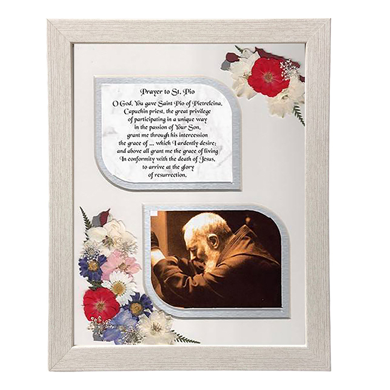 St Pio Prayer Frame - Flowers & Verse & Photo